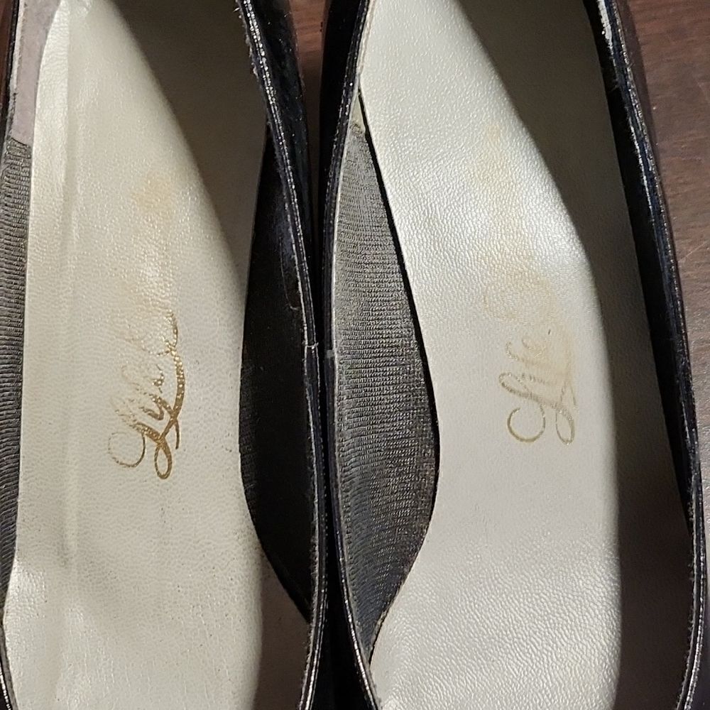Life Strides black heels - Picture 3 of 6
